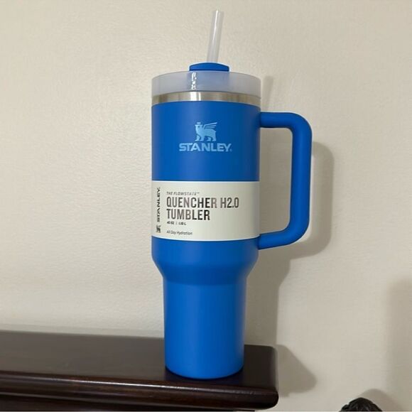 STANLEY THE FLOWSTATE BLUE WHITE 40 OZ 1.18 L QUENCHER H2.0 TUMBER - Picture 3 of 11